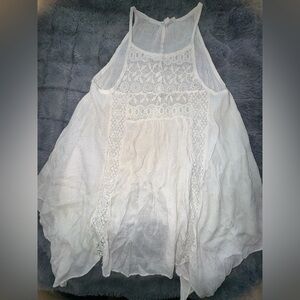 Elegant Beige Lace Women's Top🤍